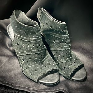 Franco Sarto Suede Leather Peep Toe Pumps